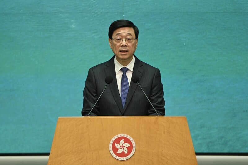 李家超：維護香港自由港地位 不反擊美國關稅