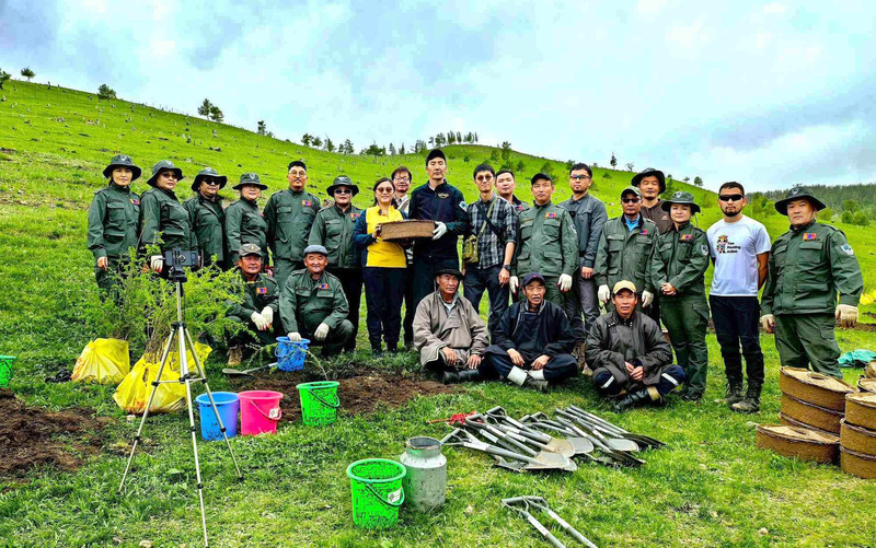 種下7000顆原生樹苗，慈心基金會攜手蒙古鄂爾渾河谷國家公園團隊愛護地球！