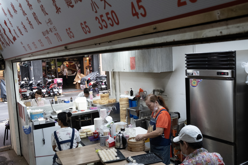 5月CPI增幅創4年多新低 外食費創15個月來新高