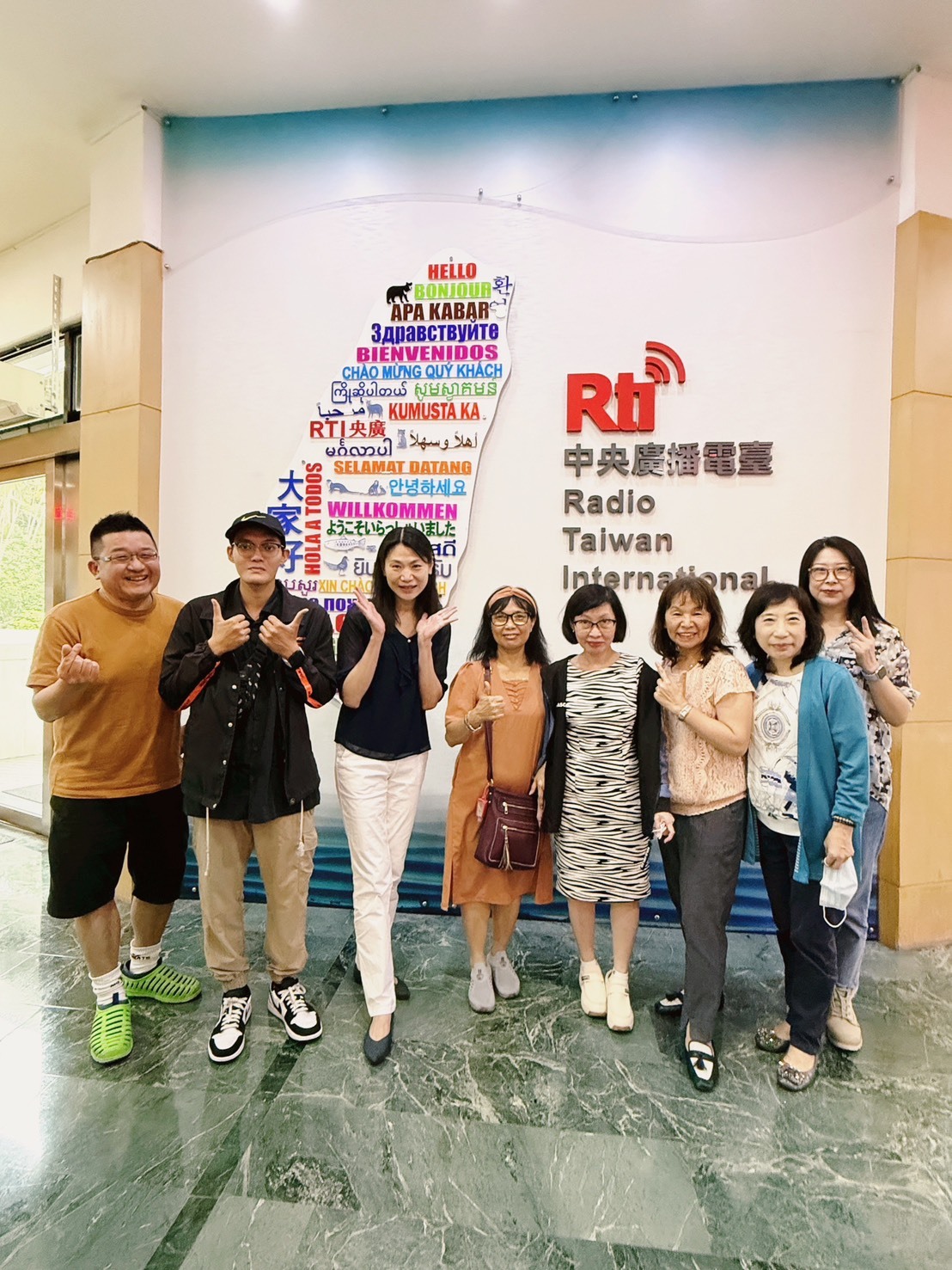 有朋自越南來，不亦樂乎